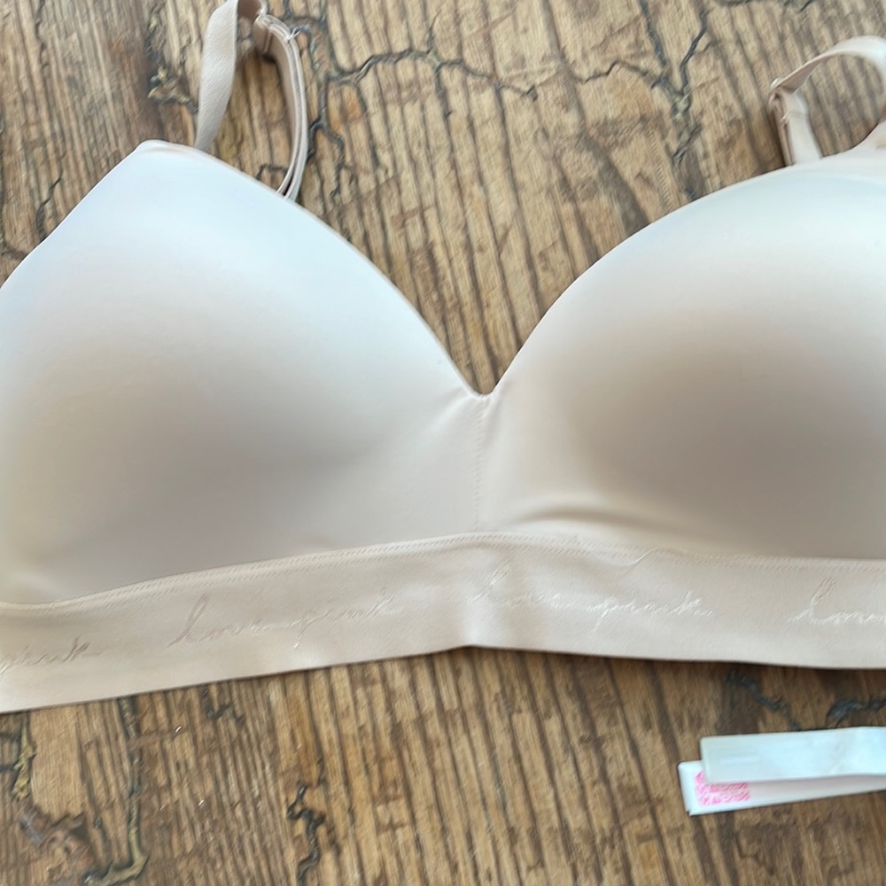 Love Pink Bra 38c wireless lightly lined